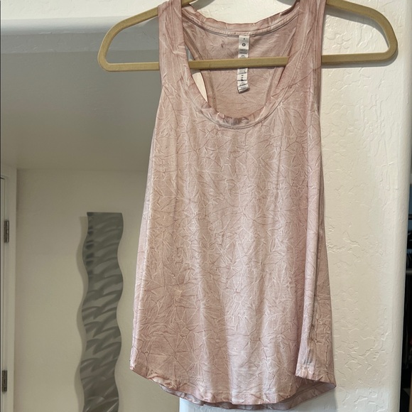Lululemon Pink Sleeveless Women's Top - Picture 1 of 3